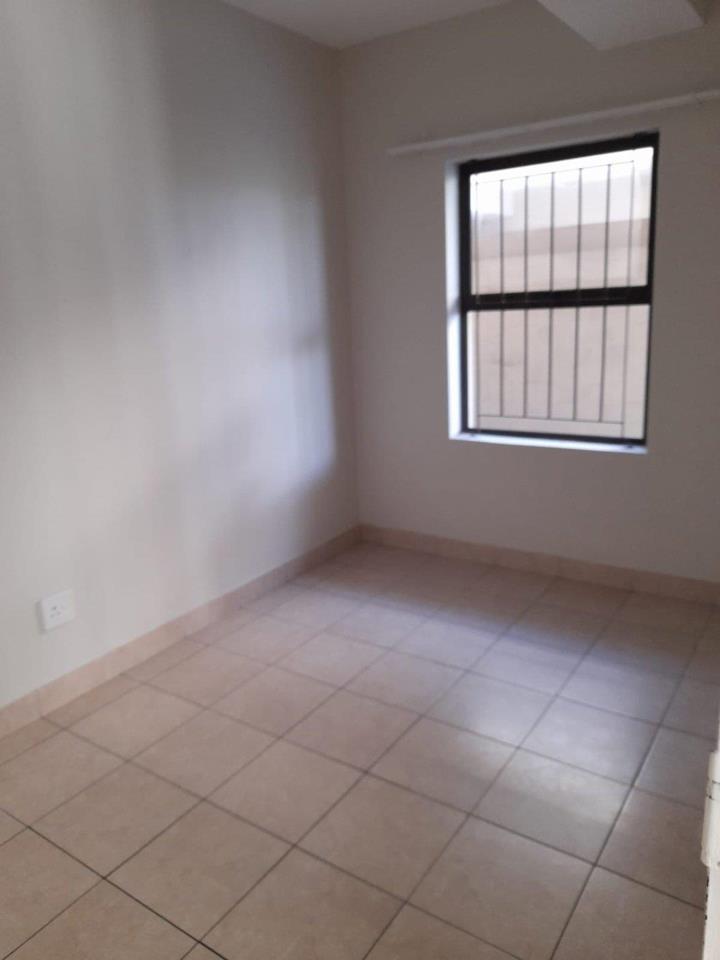 To Let 2 Bedroom Property for Rent in Parow Western Cape